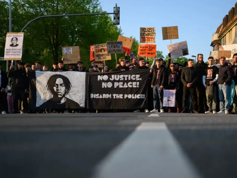 Nach den tödlichen Schüssen auf Lorenz A: Wer entwaffnet die Polizei?
